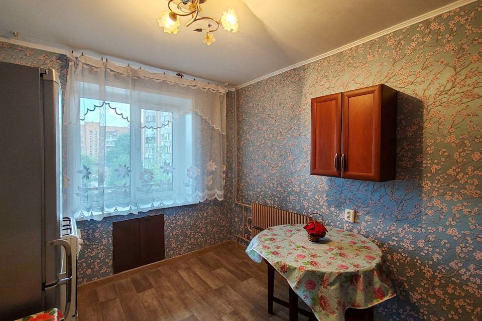 Продаётся 2-комнатная квартира, 60.6 м²