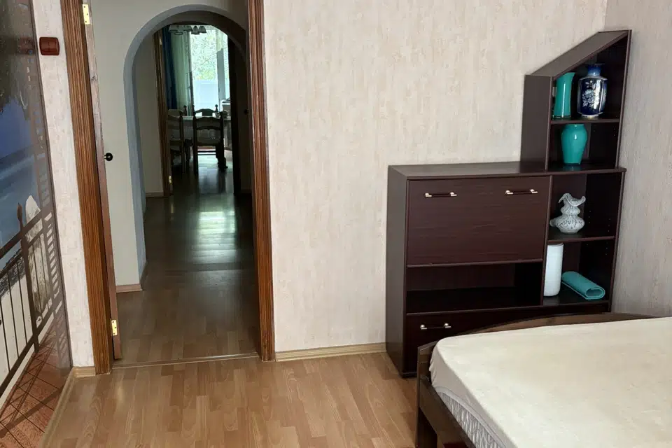 Продаётся 4-комнатная квартира, 95.2 м²