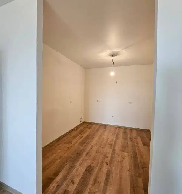 Продаётся 1-комнатная квартира, 53.9 м²