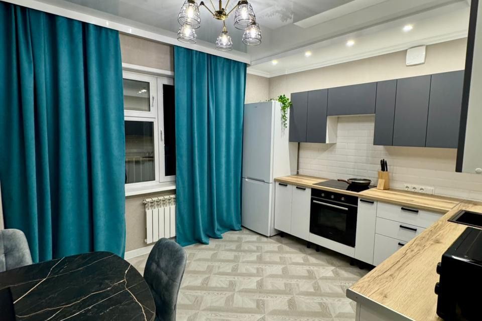 Продаётся 1-комнатная квартира, 53 м²