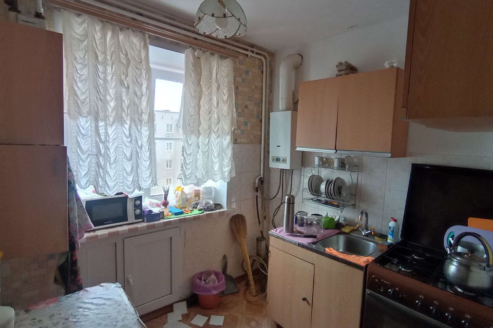 Продаётся 3-комнатная квартира, 64.8 м²