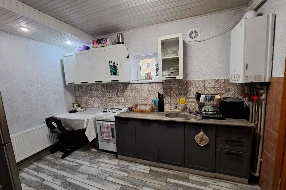 Продаётся 1-этажный дом, 65 м²