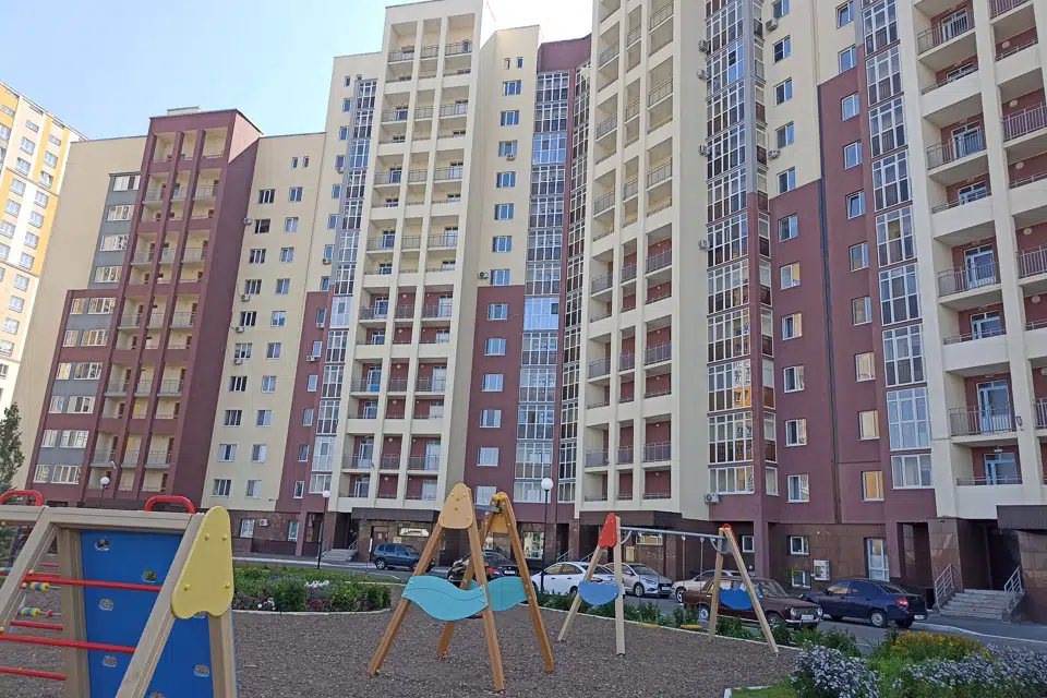 Продаётся 3-комнатная квартира, 93.6 м²