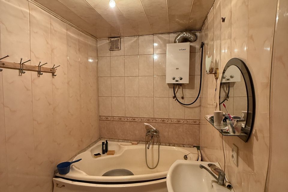 Продаётся 3-комнатная квартира, 55 м²