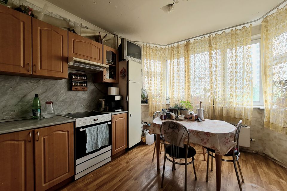 Продаётся 3-комнатная квартира, 74.2 м²