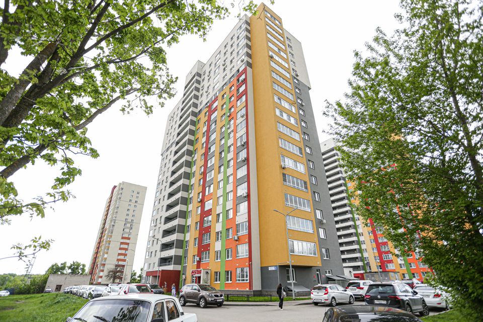 Продаётся 2-комнатная квартира, 68.2 м²