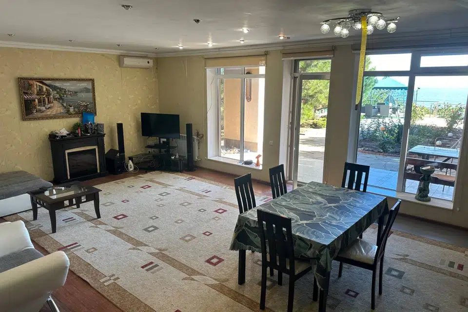 Продаётся 2-этажный дом, 186.1 м²