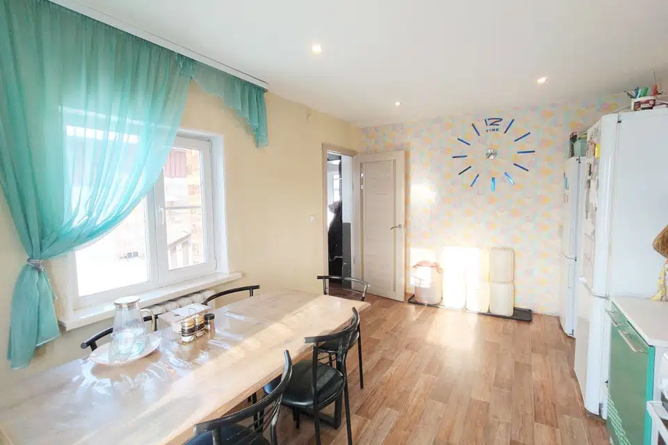 Продаётся 2-этажный дом, 150 м²