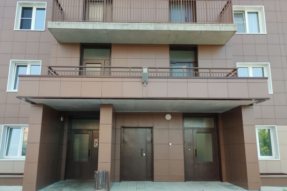 Продаётся 2-комнатная квартира, 67.3 м²