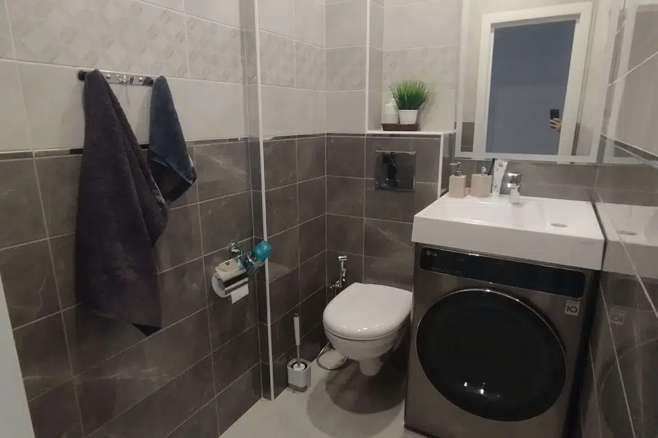 Продаётся 3-комнатная квартира, 51.7 м²
