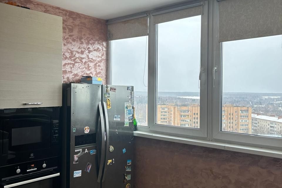 Продаётся 1-комнатная квартира, 39.8 м²