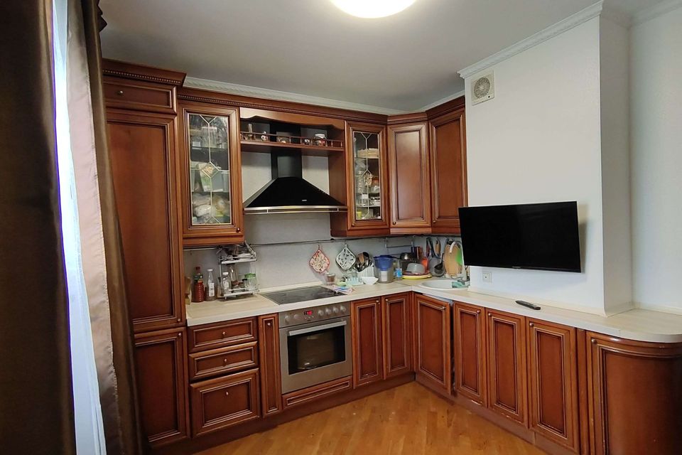 Продаётся 3-комнатная квартира, 75.4 м²