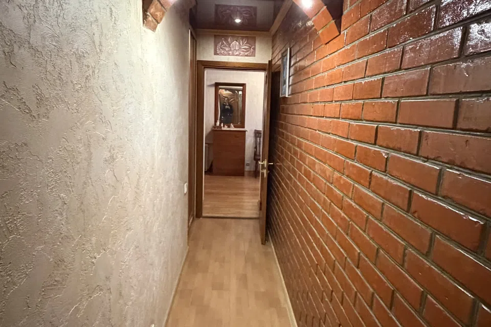 Продаётся 3-комнатная квартира, 83 м²