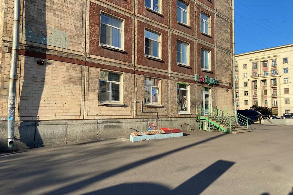Продаётся 3-комнатная квартира, 102.6 м²