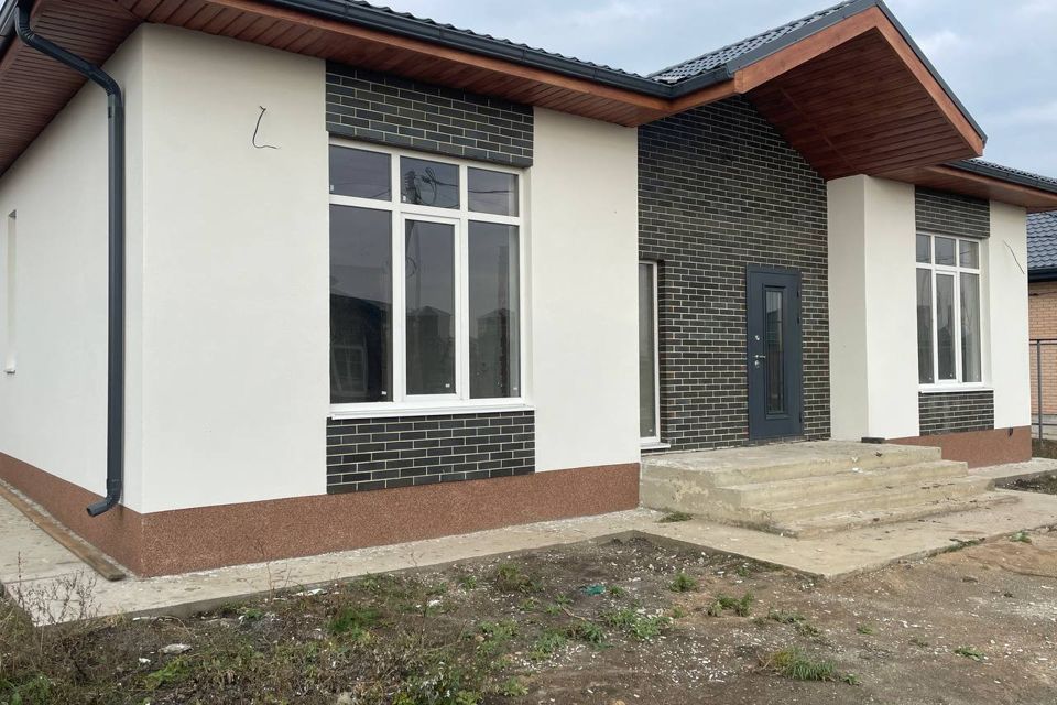 Продаётся 1-этажный дом, 110 м²