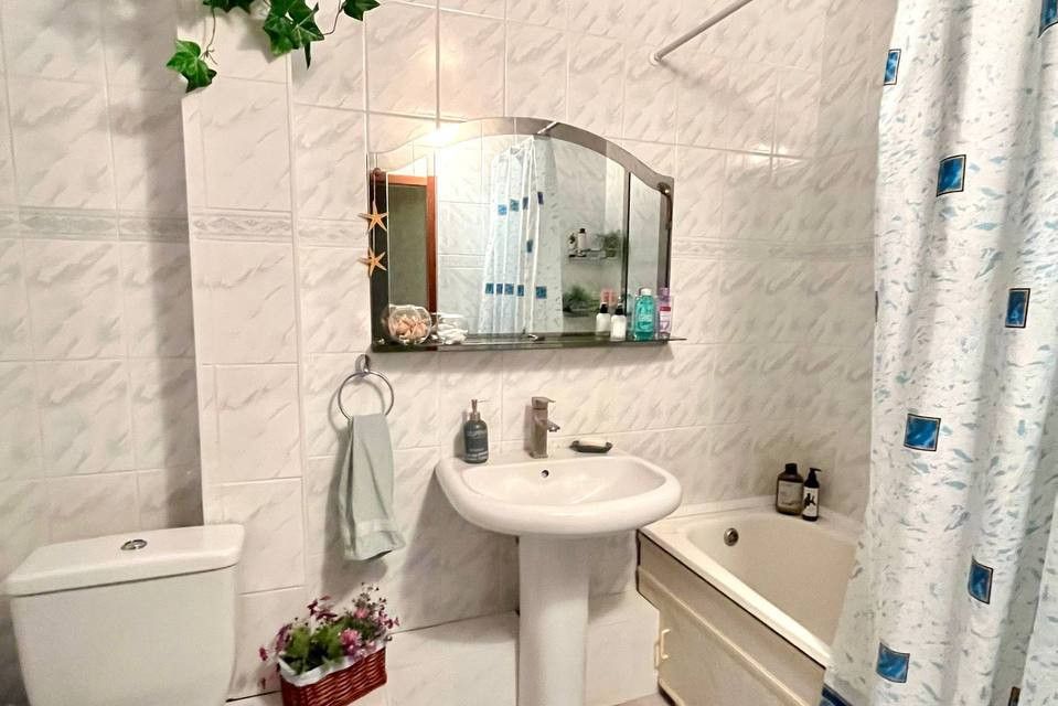Продаётся 2-комнатная квартира, 51 м²