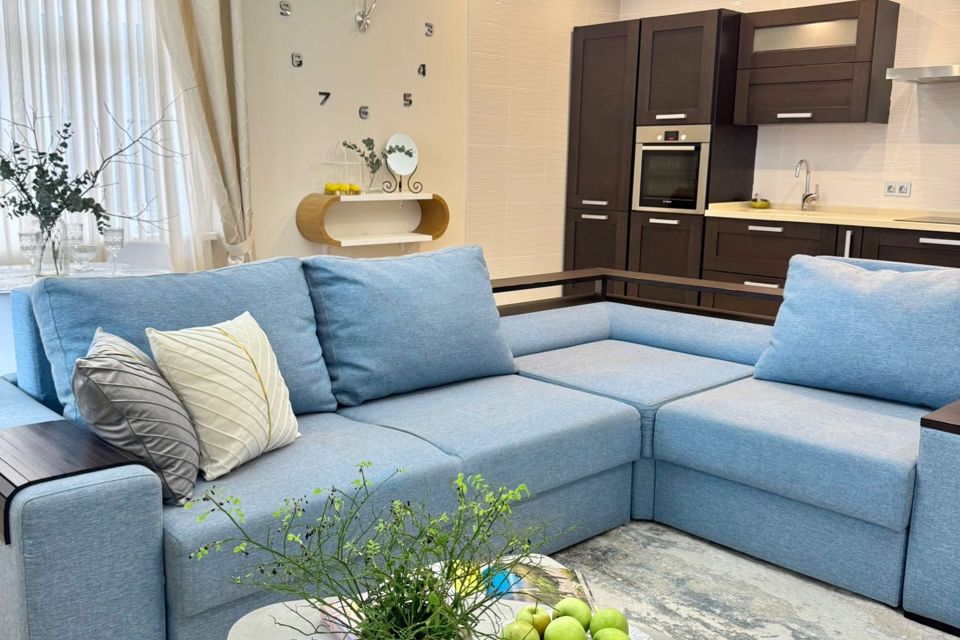 Продаётся 2-комнатная квартира, 87 м²
