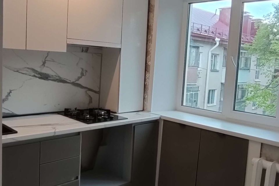 Продаётся 1-комнатная квартира, 32 м²