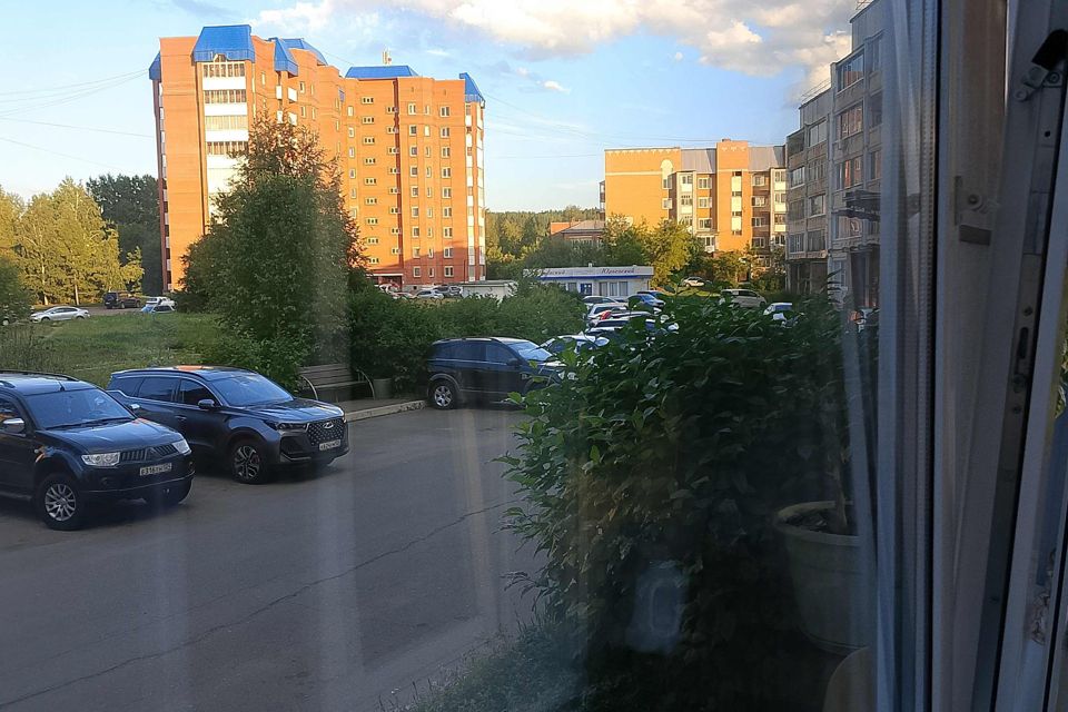 Продаётся 3-комнатная квартира, 69 м²