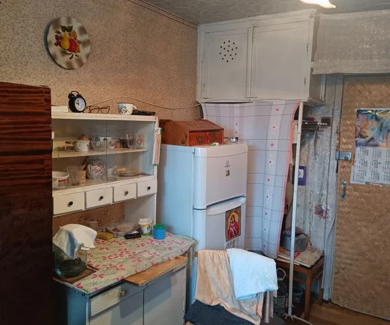 Продаётся комната в 1-комн. квартире, 13 м²
