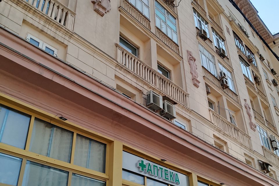 Продаётся 3-комнатная квартира, 92 м²