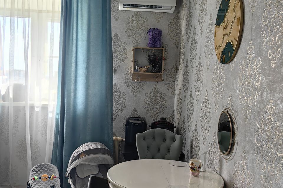 Продаётся 3-комнатная квартира, 70.5 м²