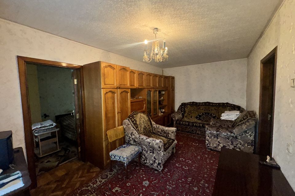 Продаётся 3-комнатная квартира, 57.4 м²