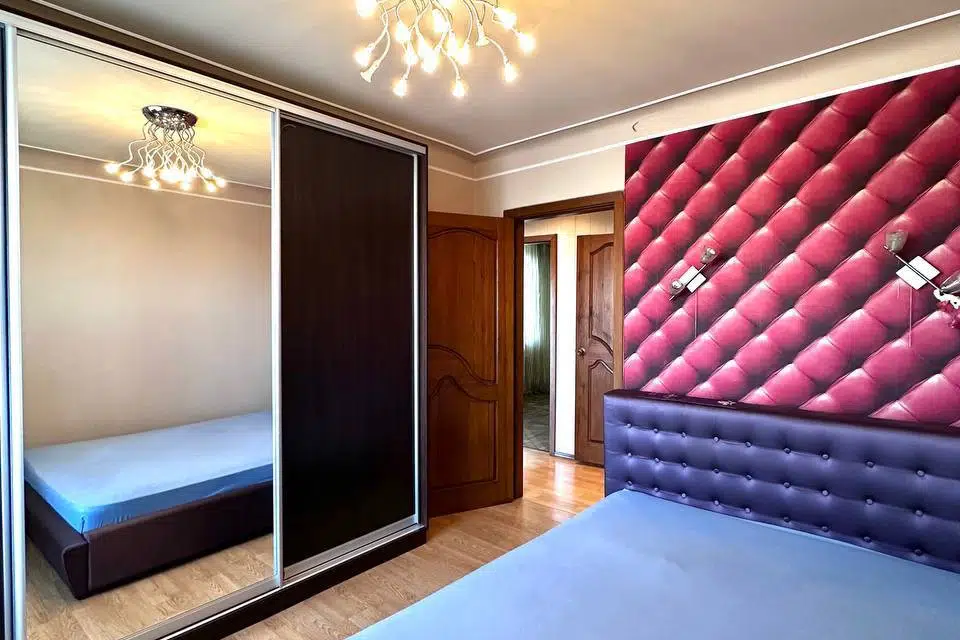 Продаётся 4-комнатная квартира, 76.9 м²