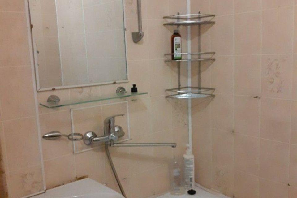 Сдаётся 3-комнатная квартира, 77 м²