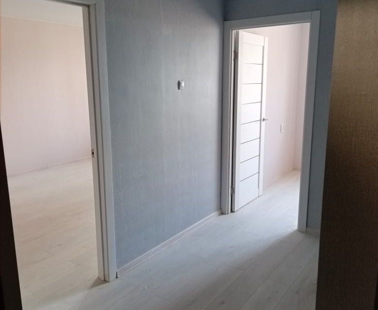 Продаётся 1-комнатная квартира, 42 м²