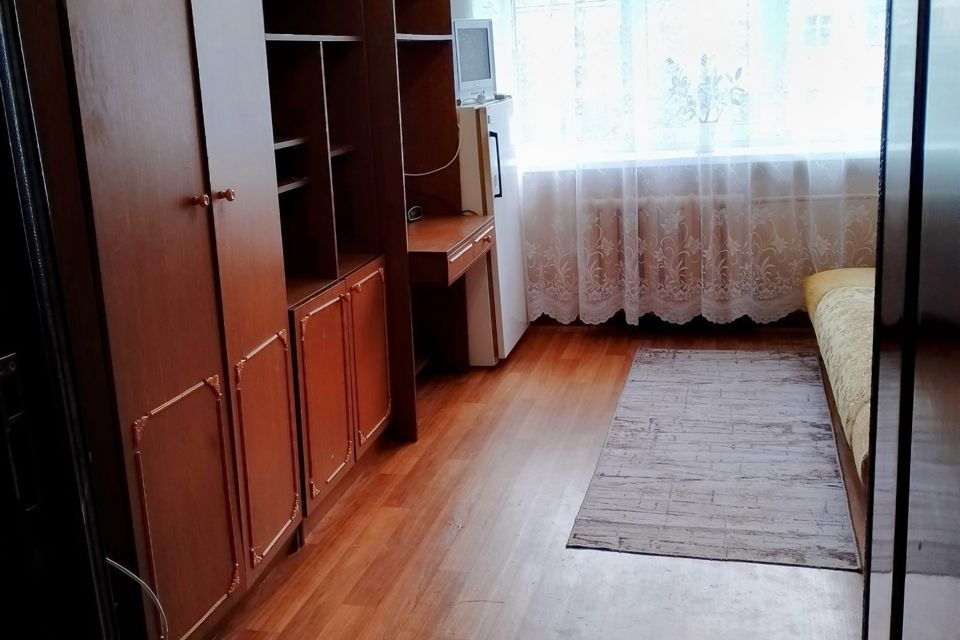 Продаётся комната в 4-комн. квартире, 12 м²