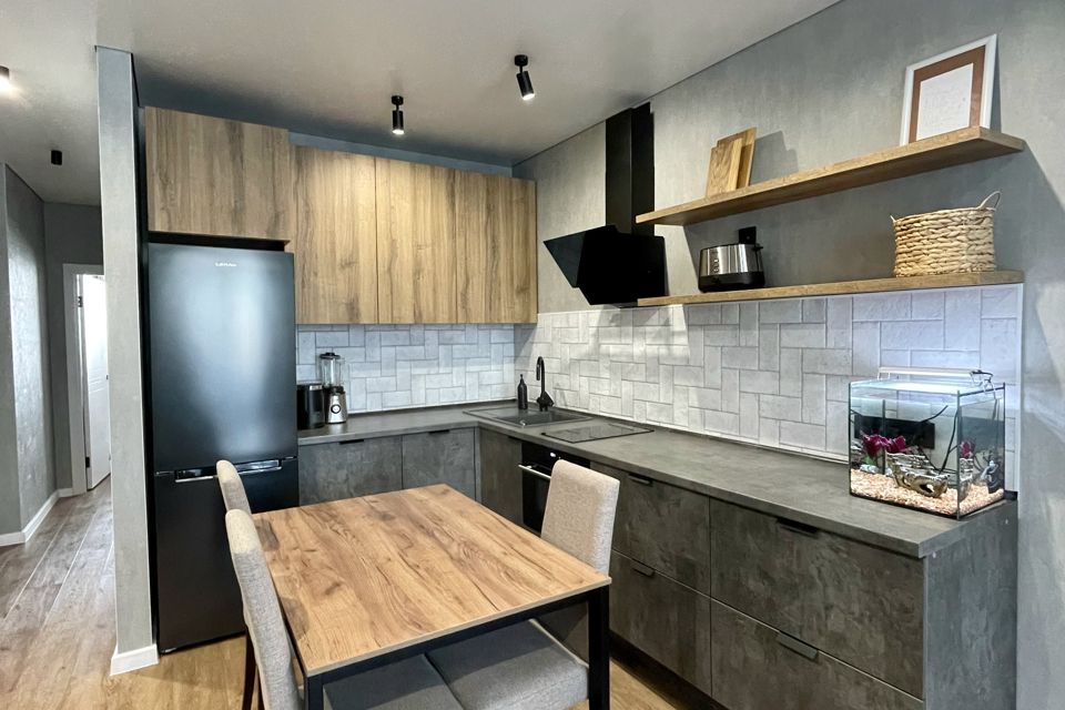 Продаётся 3-комнатная квартира, 69.3 м²