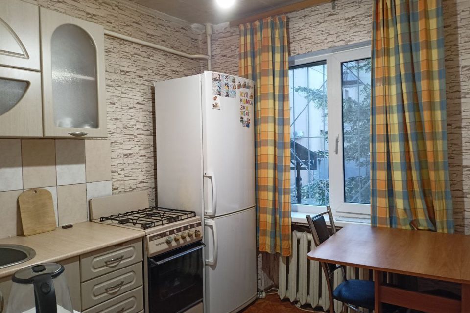 Продаётся 1-комнатная квартира, 32 м²