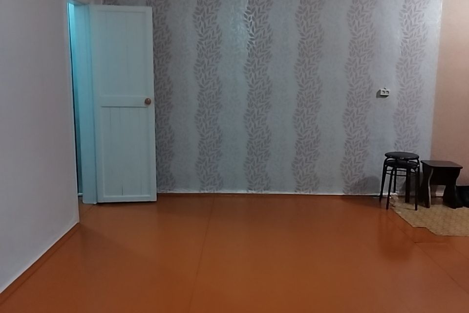 Продаётся 2-комнатная квартира, 41.8 м²