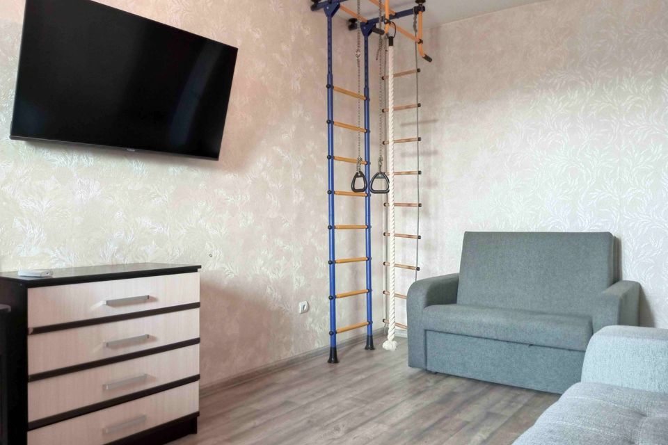 Продаётся 1-комнатная квартира, 36.7 м²