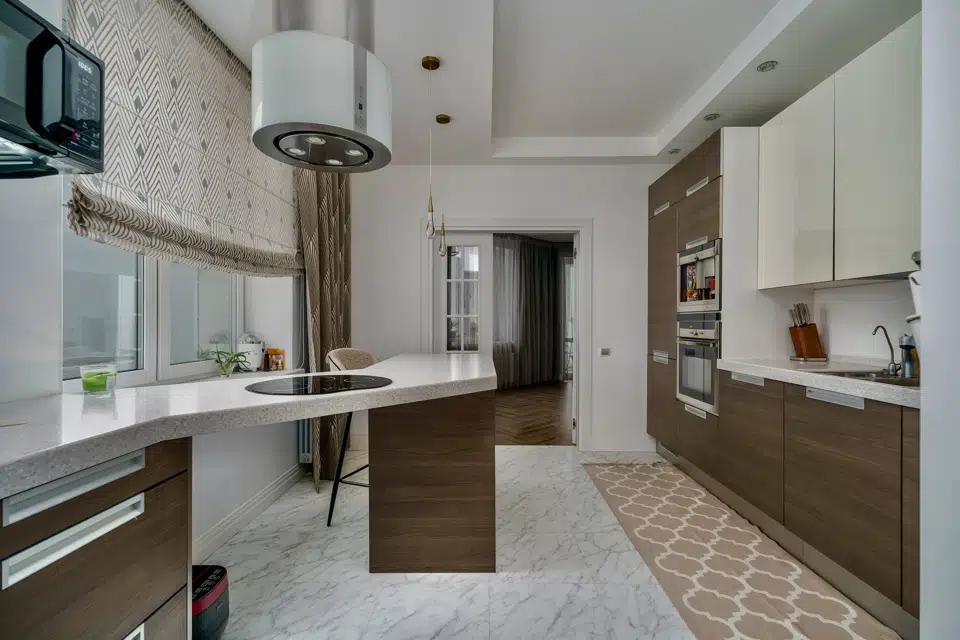 Продаётся 5-комнатная квартира, 138.2 м²