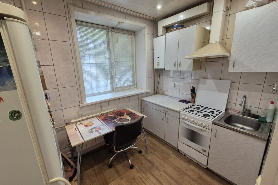 Продаётся 2-комнатная квартира, 40.2 м²