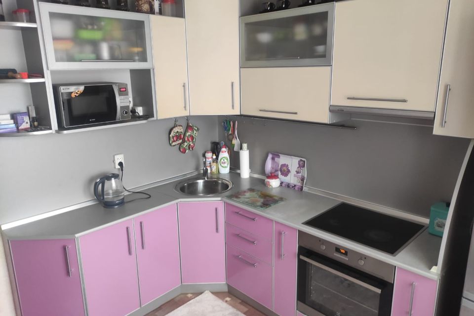 Продаётся 3-комнатная квартира, 64.9 м²