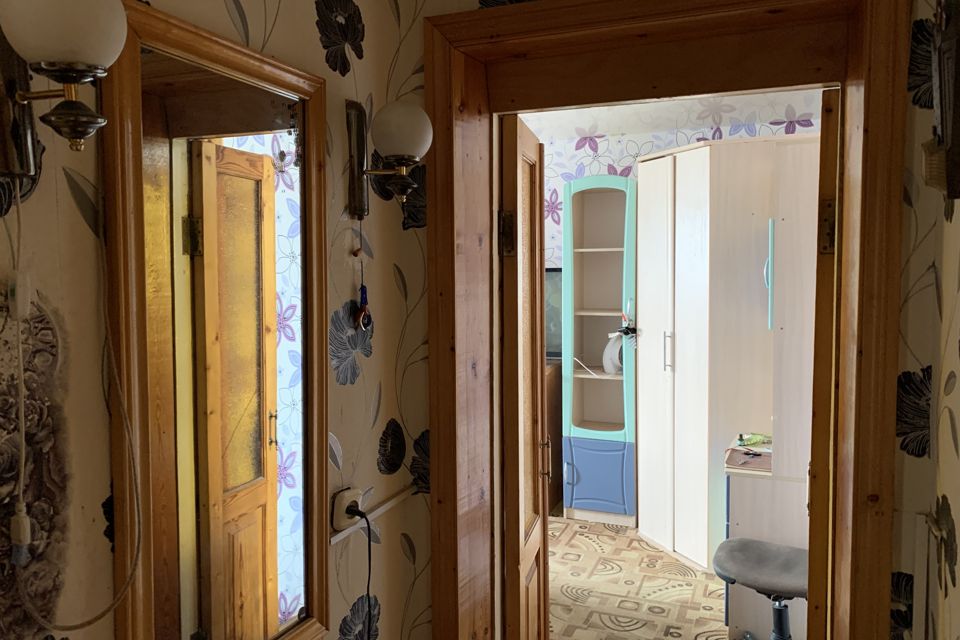Продаётся 2-комнатная квартира, 43.8 м²