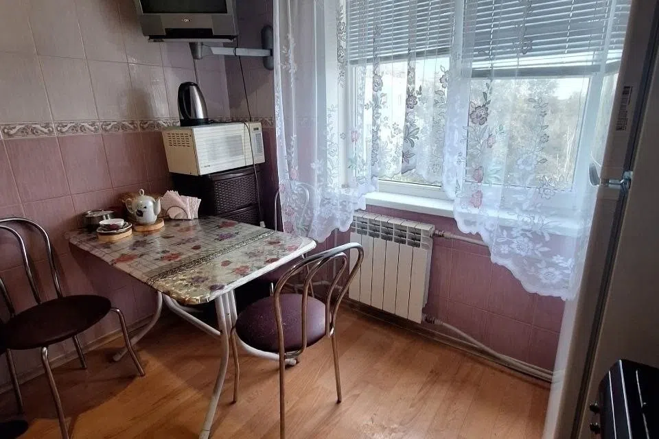 Продаётся 3-комнатная квартира, 52 м²