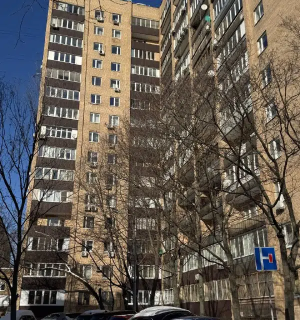 Продаётся 3-комнатная квартира, 70.5 м²