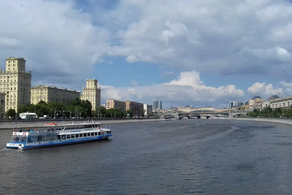 Продаётся 3-комнатная квартира, 64.8 м²
