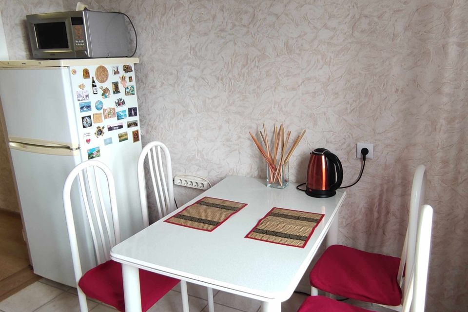 Сдаётся 2-комнатная квартира, 54 м²