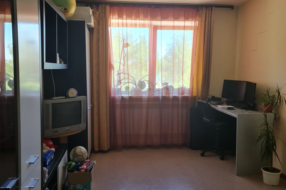 Продаётся 1-комнатная квартира, 39.2 м²