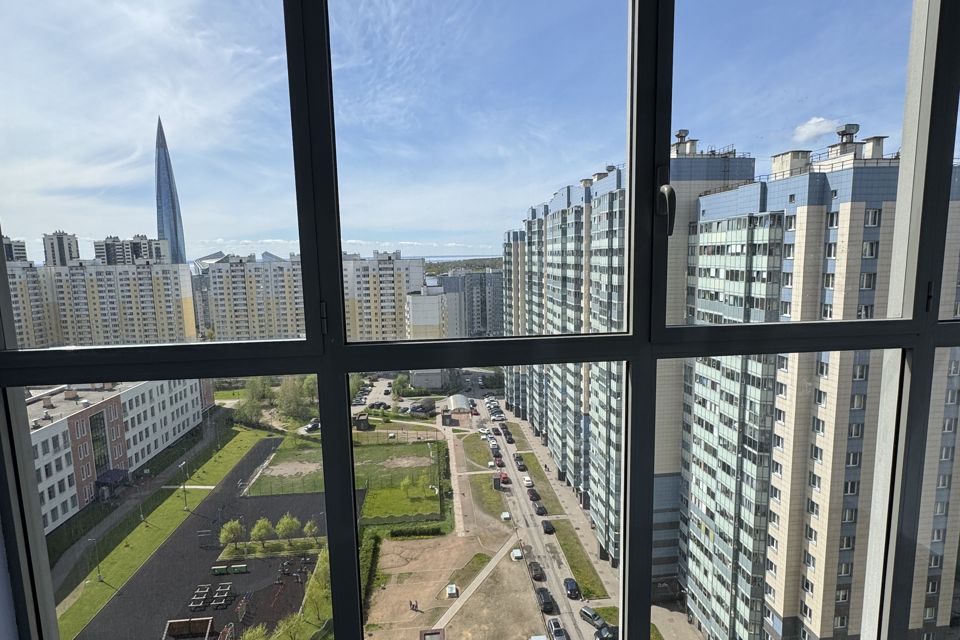 Продаётся 2-комнатная квартира, 71.6 м²