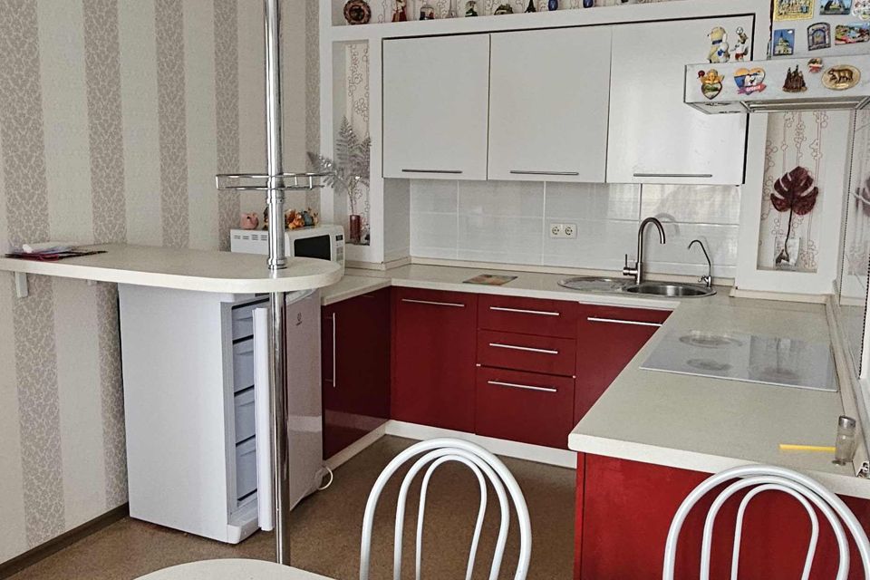 Сдаётся 3-комнатная квартира, 86 м²