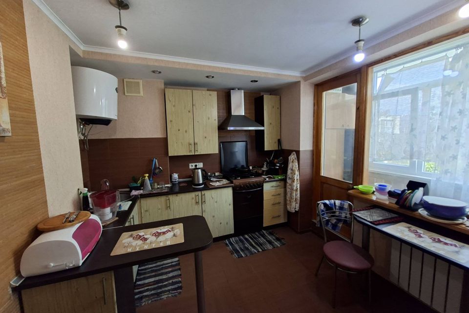 Продаётся 3-комнатная квартира, 71.5 м²
