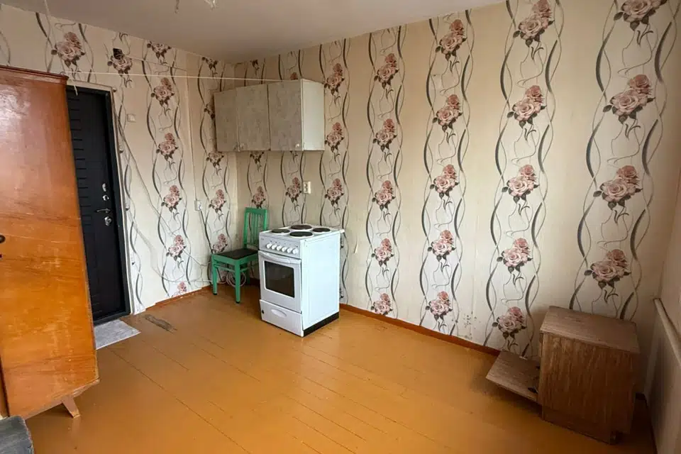 Продаётся комната в 1-комн. квартире, 13.3 м²