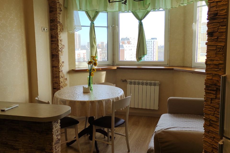 Сдаётся 1-комнатная квартира, 45 м²