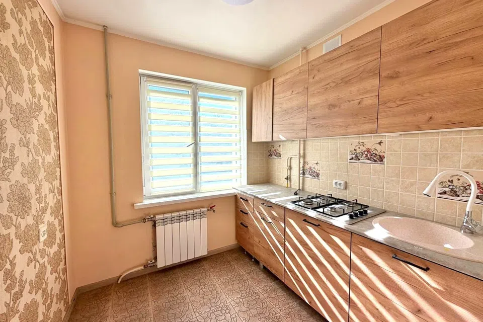 Продаётся 1-комнатная квартира, 32 м²